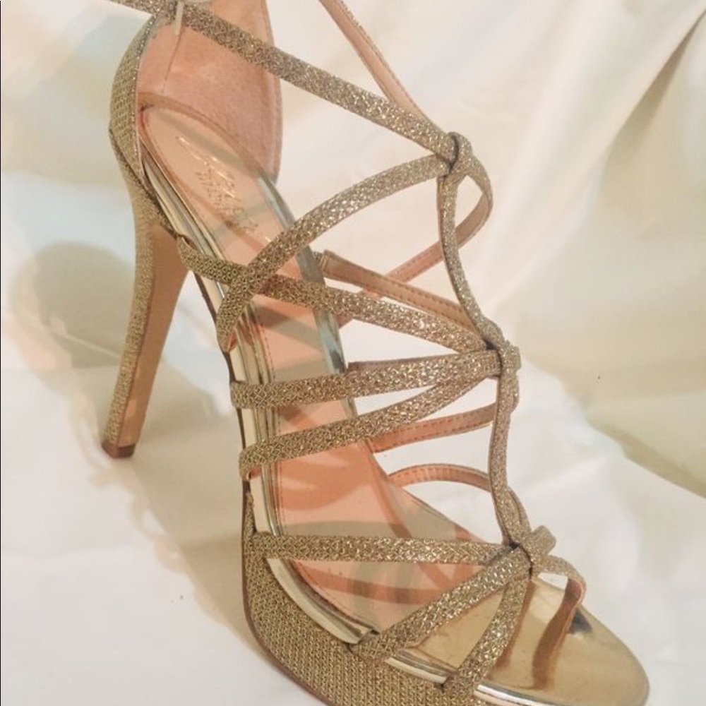 High heel women’s shoes